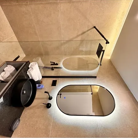 Hotel Agate Self Check In Tirana