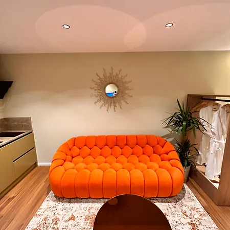 Agate * טיראנה