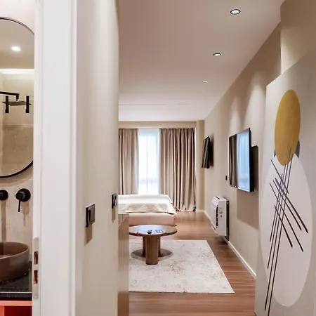 Agate Hotel