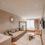 Agate Hotel *