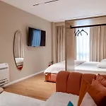 Agate Hotel