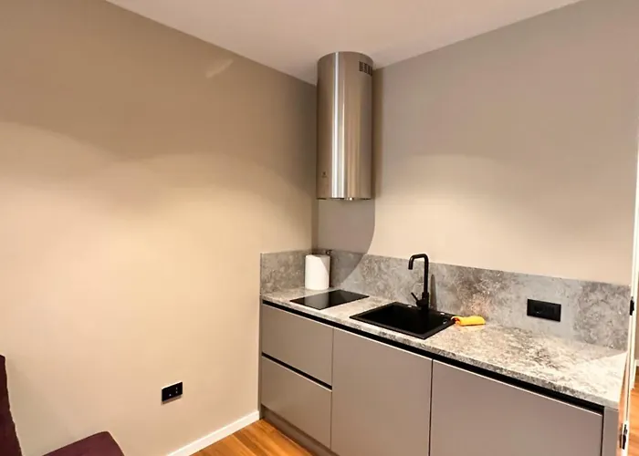 Agate فندق تيرانا