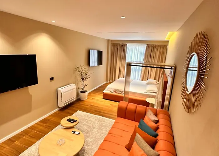 Agate * تيرانا