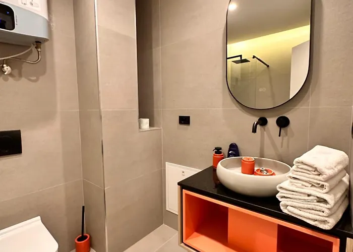 Agate فندق تيرانا